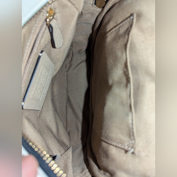 Disney X Coach Mini Court Leather Backpack With Cruella Motif Chalk White EUC - Picture 12 of 14